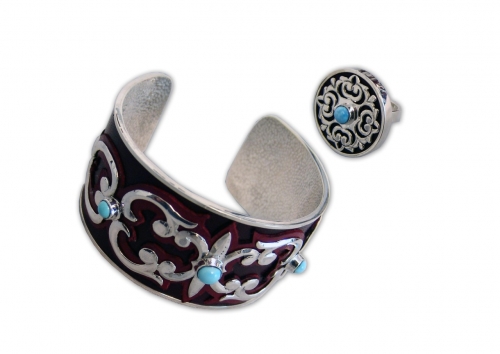 A-182.           <br>                    Kit. <br> 925 silver. Natural Turquoise. Leather.