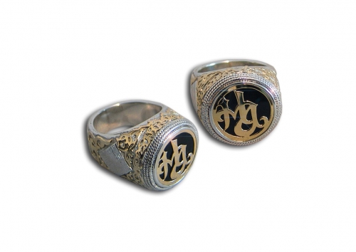 К-364.  <br> Signet. <br> 585 gold, 960 silver.