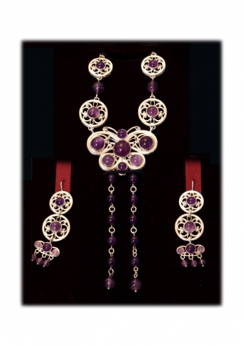 A-61.      <br>                            Kit. <br> 925 silver. Natural Amethyst.